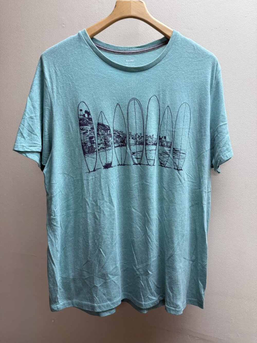 Old Navy Soft Washed Men's XL tshirt. Teal or Bluish-green color with surfboards